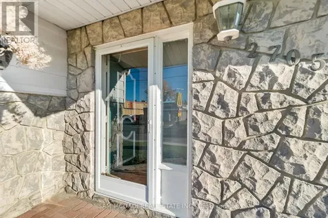 2705 Laurier Street Clarence-rockland ON K4K 1A3