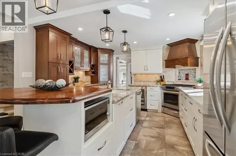 44 Sunvale Place Stoney Creek ON L8E 4Z7