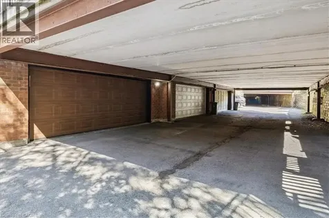 44 Sunvale Place Stoney Creek ON L8E 4Z7