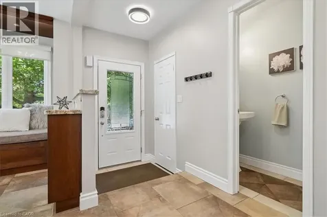 44 Sunvale Place Stoney Creek ON L8E 4Z7