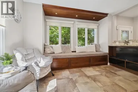 44 Sunvale Place Stoney Creek ON L8E 4Z7