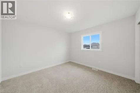 778 Bradford Avenue Fort Erie ON L2A 0H3