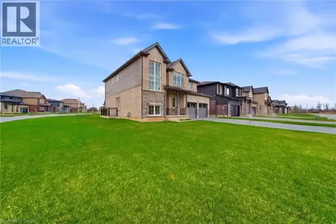 778 Bradford Avenue Fort Erie ON L2A 0H3
