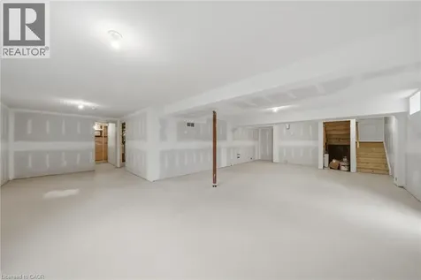 778 Bradford Avenue Fort Erie ON L2A 0H3
