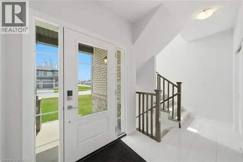 778 Bradford Avenue Fort Erie ON L2A 0H3