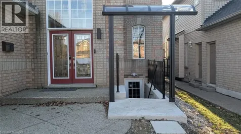 100 Bridgeport Crescent Hamilton ON L9K 1K5