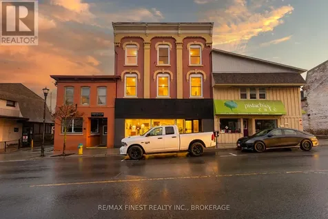 84 King Street East Gananoque ON K7G 1G1