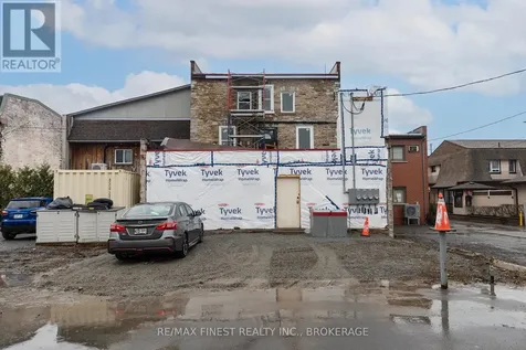 84 King Street East Gananoque ON K7G 1G1