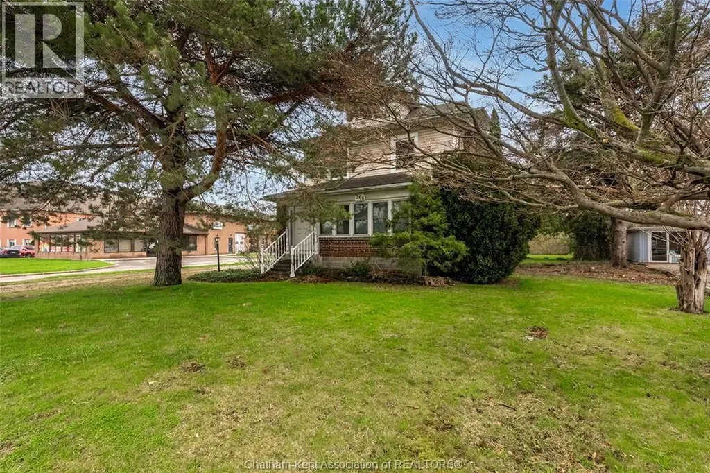 266 Grand Avenue West Chatham ON N7L 1C1