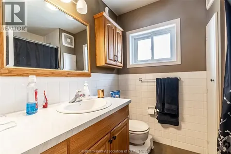 266 Grand Avenue West Chatham ON N7L 1C1