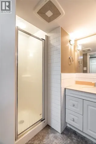 266 Grand Avenue West Chatham ON N7L 1C1