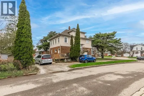 266 Grand Avenue West Chatham ON N7L 1C1