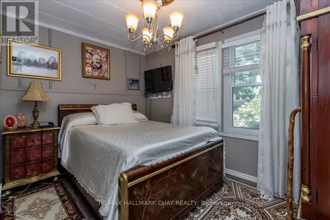 43 Linden Lane Innisfil ON L9S 1P2
