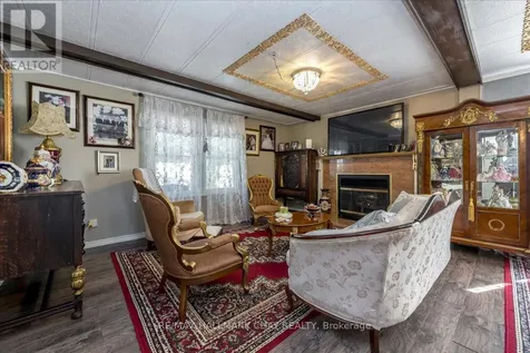 43 Linden Lane Innisfil ON L9S 1P2