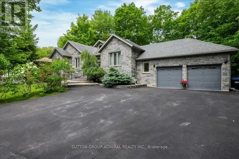79 Forest Circle Tiny ON L9M 0H4