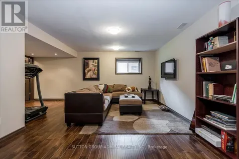 79 Forest Circle Tiny ON L9M 0H4
