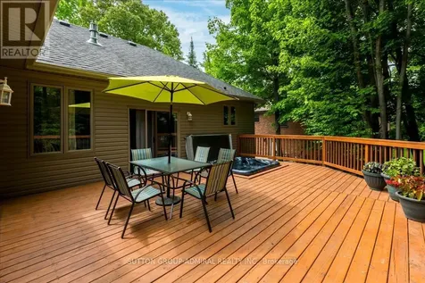 79 Forest Circle Tiny ON L9M 0H4