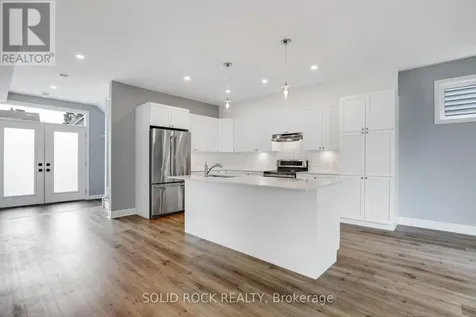 144 Montfort Street Ottawa ON K1L 5P6