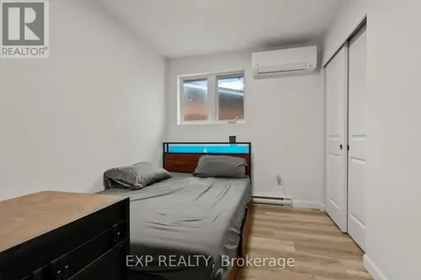 692 Claude Street Ottawa ON K1K 2S2
