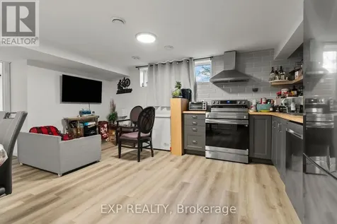 692 Claude Street Ottawa ON K1K 2S2