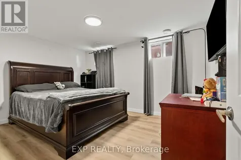 692 Claude Street Ottawa ON K1K 2S2