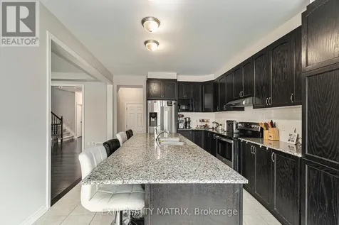 350 Sweetclover Way Ottawa ON K4A 1E6