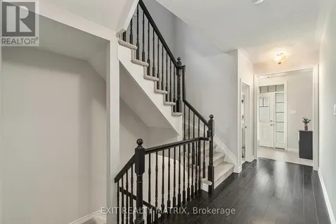 350 Sweetclover Way Ottawa ON K4A 1E6