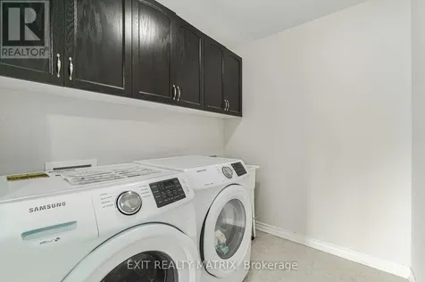 350 Sweetclover Way Ottawa ON K4A 1E6