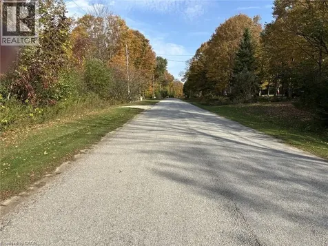 13 Ashgrove Lane Meaford ON N0H 1B0