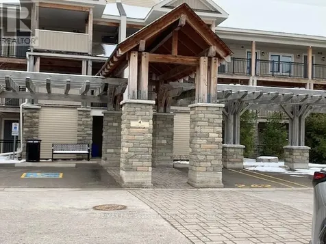 4 Cove Court Collingwood ON L9Y 0Y6