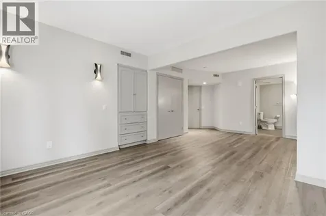 90 Highland Dr Drive Oro-medonte ON L0L 2L0