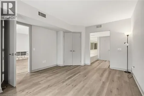 90 Highland Dr Drive Oro-medonte ON L0L 2L0