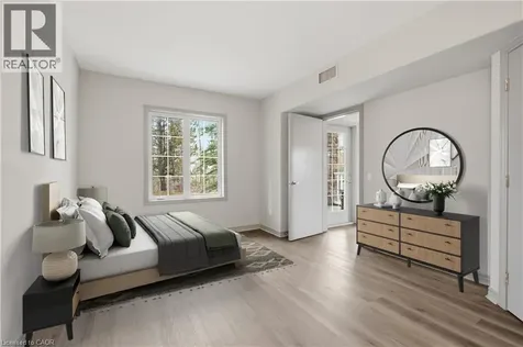 90 Highland Dr Drive Oro-medonte ON L0L 2L0