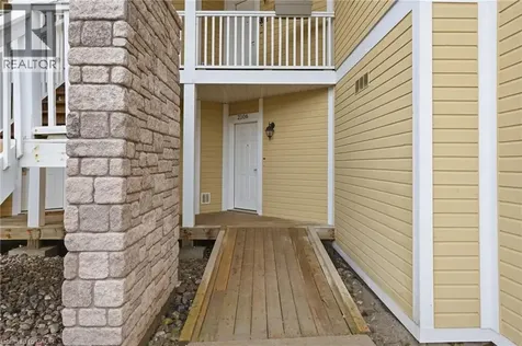 90 Highland Dr Drive Oro-medonte ON L0L 2L0