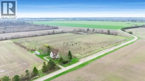 119 Victoria Pelee Island ON N0R 1M0