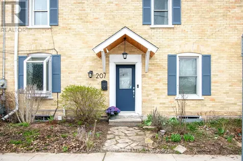 207 Waterloo Street North Cambridge ON N3H 1N1