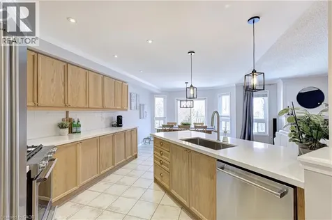 2142 Meadowglen Drive Oakville ON L6M 4C8
