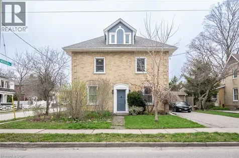 207 Waterloo Street North Cambridge ON N3H 1N1