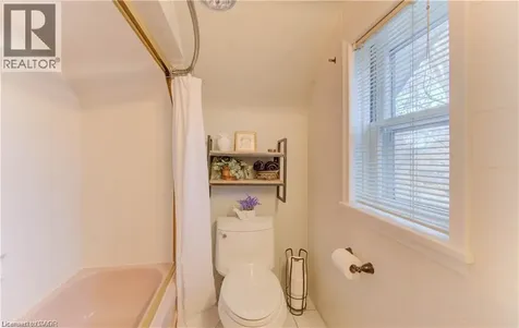 48 Dupont Street Waterloo ON N2J 2G9