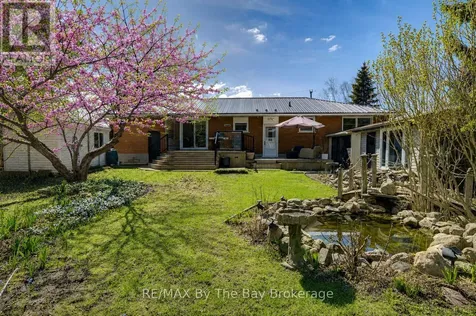 31 Saunders Street Collingwood ON L9Y 0G3