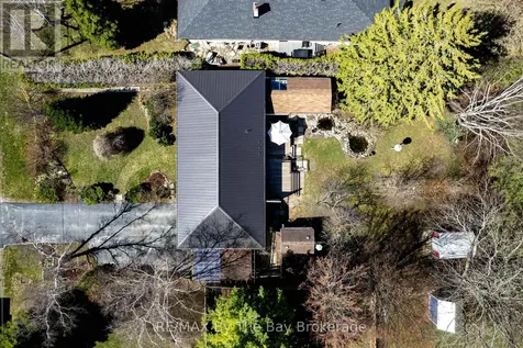 31 Saunders Street Collingwood ON L9Y 0G3