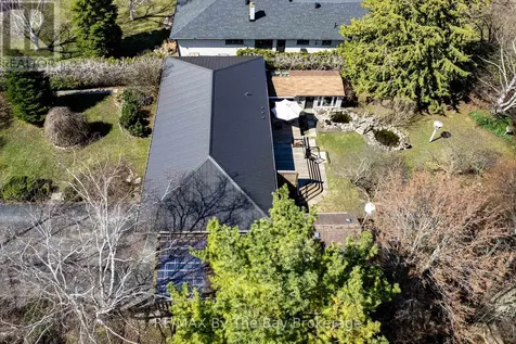 31 Saunders Street Collingwood ON L9Y 0G3
