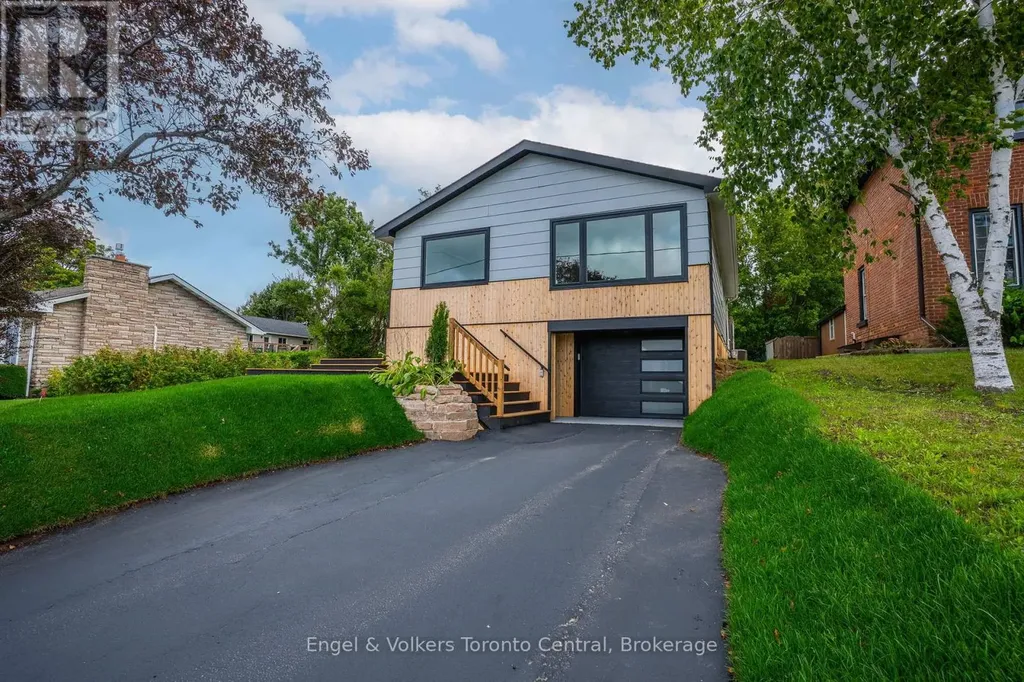 873 9th Avenue East Owen Sound ON N4K 3E8