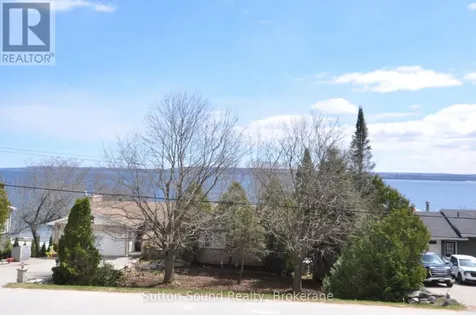 138 Macintosh Drive Georgian Bluffs ON N0H 1S0