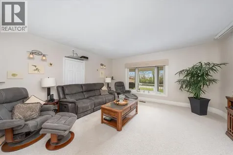5848 Douglas Line Lambton Shores ON N0N 1J5