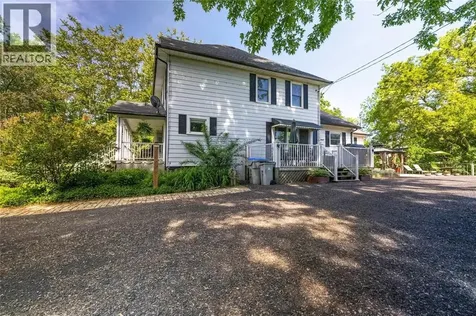 5848 Douglas Line Lambton Shores ON N0N 1J5
