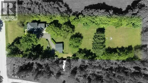 5848 Douglas Line Lambton Shores ON N0N 1J5