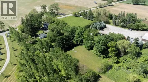 5848 Douglas Line Lambton Shores ON N0N 1J5