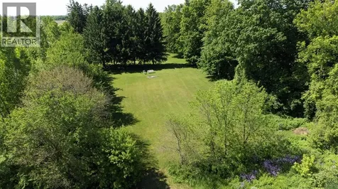 5848 Douglas Line Lambton Shores ON N0N 1J5