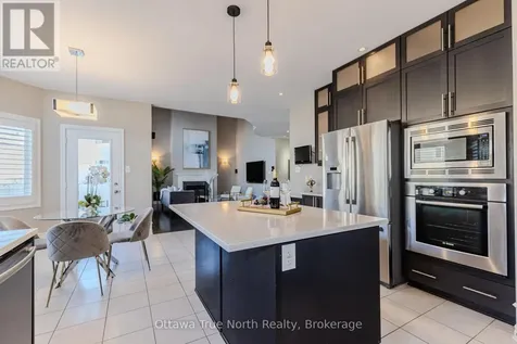 619 Miro Way Ottawa ON K2T 0E6